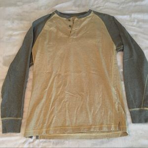 READHEAD Long Sleeved Shirt (Medium)